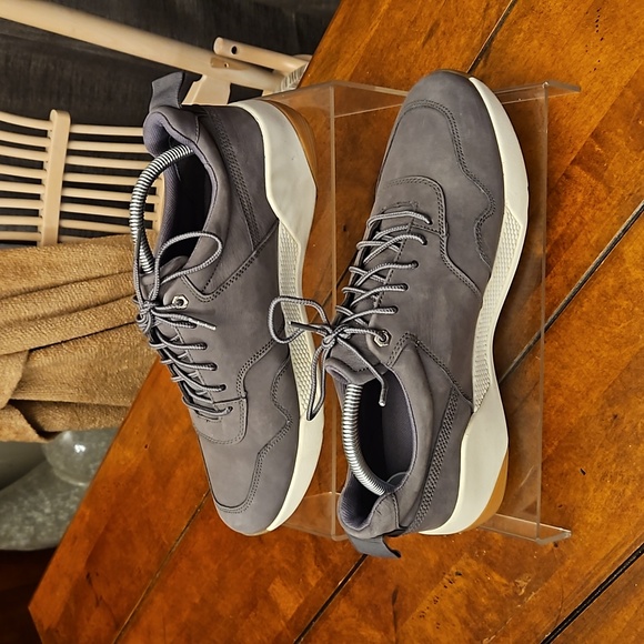 TIMBERLAND | KIRI UP | RETRO SNEAKER WOMEN'S SIZE 11 - Picture 2 of 8